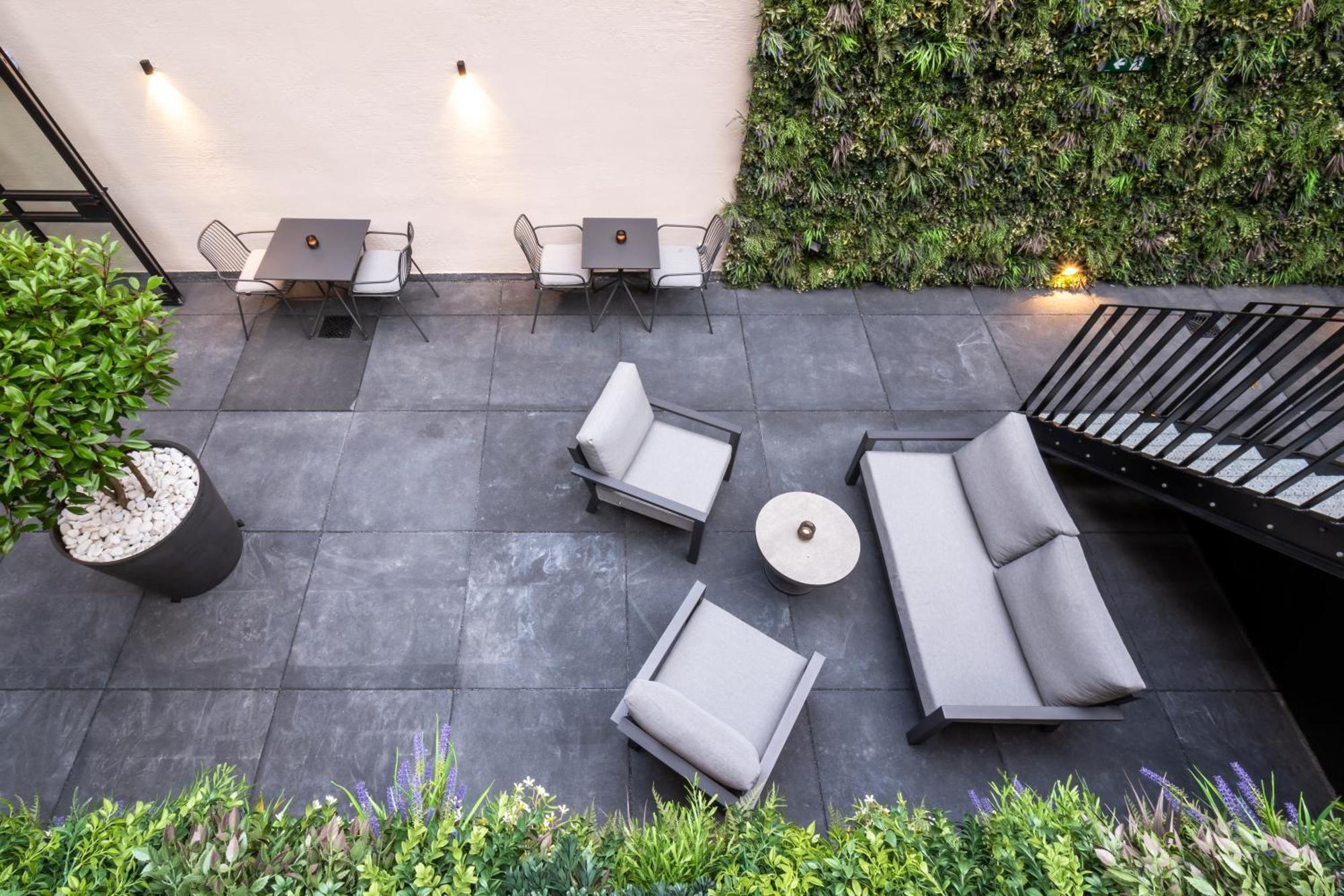 One Two Four - Hotel & Spa Ghent Exterior photo